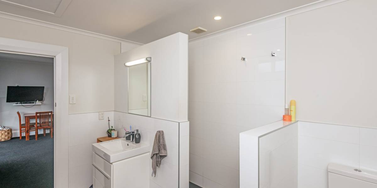 11 Shamrock St, Takaro, Manawatu-Wanganui 4412 New Zealand