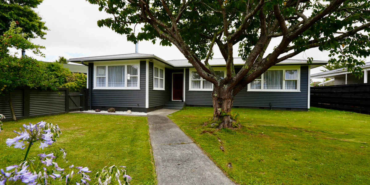 116 Ruamahanga Cres, Terrace End, Manawatu-Wanganui 4410 New Zealand