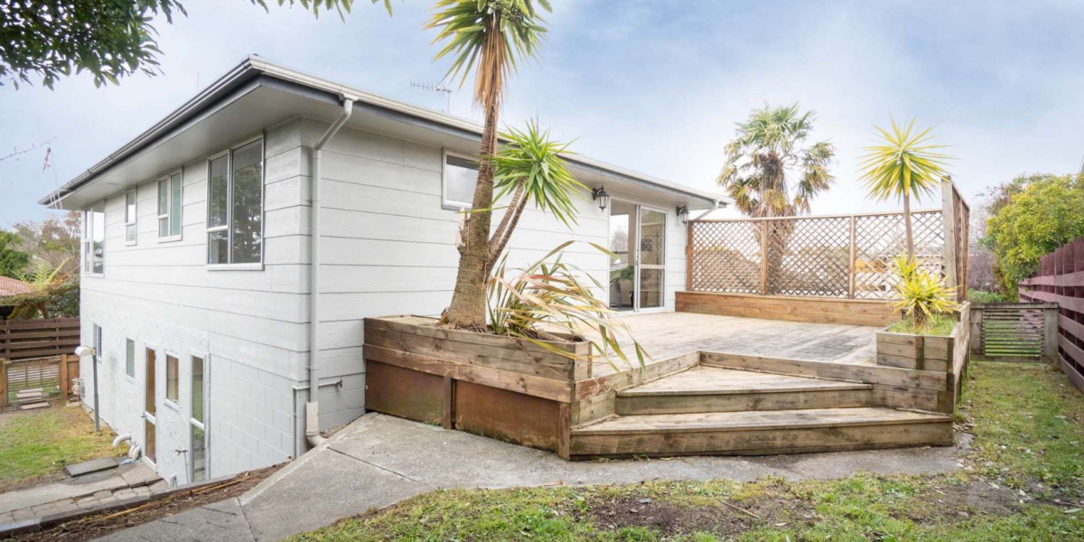 6 Capri Pl, Awapuni, Manawatu-Wanganui 4412 New Zealand