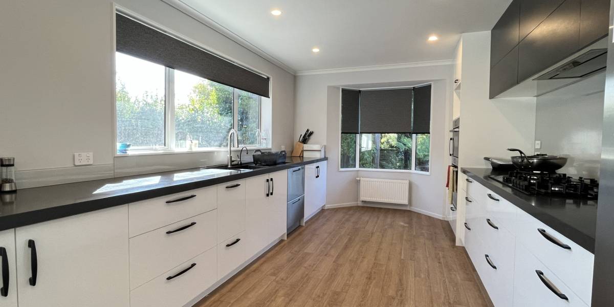 10 Surrey Cres, Hokowhitu, Manawatu 4410 New Zealand