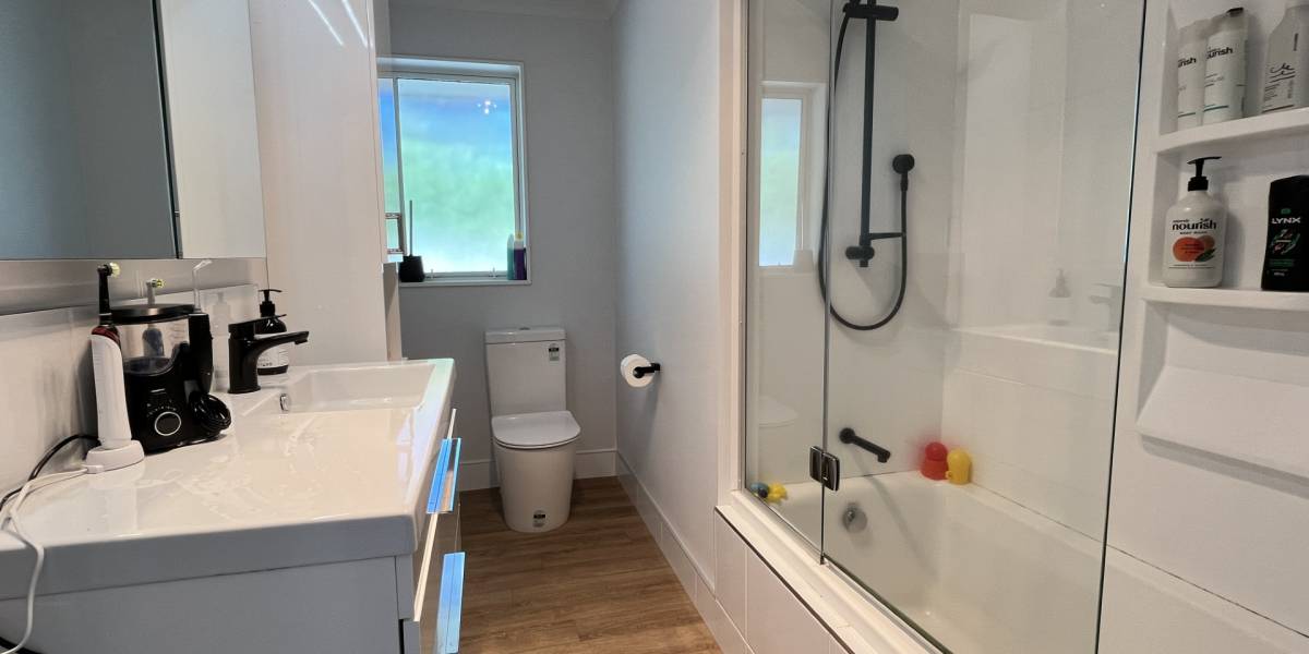 10 Surrey Cres, Hokowhitu, Manawatu 4410 New Zealand