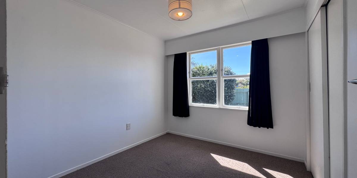 28 Dewe Ave, Feilding, Manawatū-Whanganui Region 4702 New Zealand