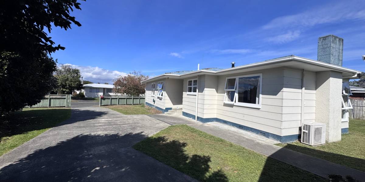 28 Dewe Ave, Feilding, Manawatū-Whanganui Region 4702 New Zealand