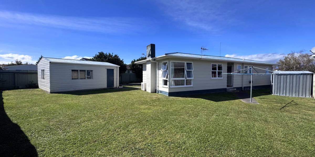 28 Dewe Ave, Feilding, Manawatū-Whanganui Region 4702 New Zealand