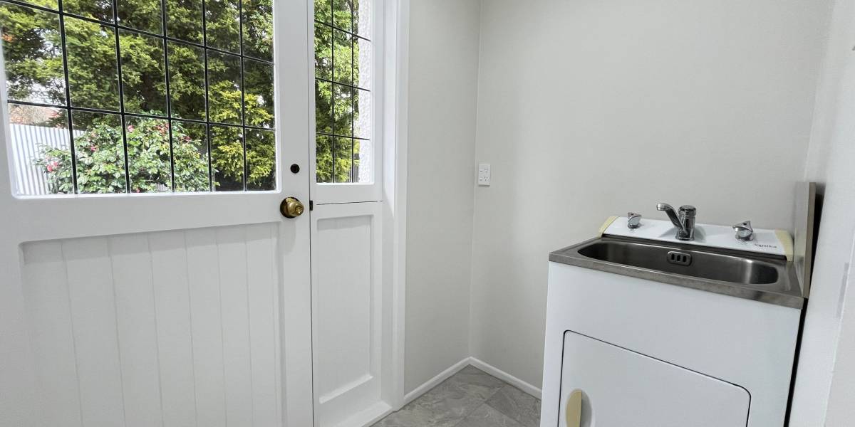 54 Margaret St, Roslyn, Manawatu-Wanganui 4414 New Zealand