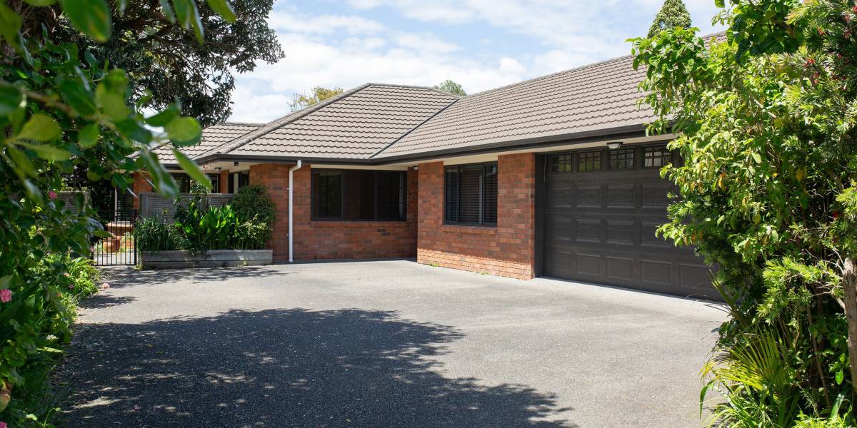 6 Nimmo Ave W, Waikanae, Wellington Region 5036 New Zealand