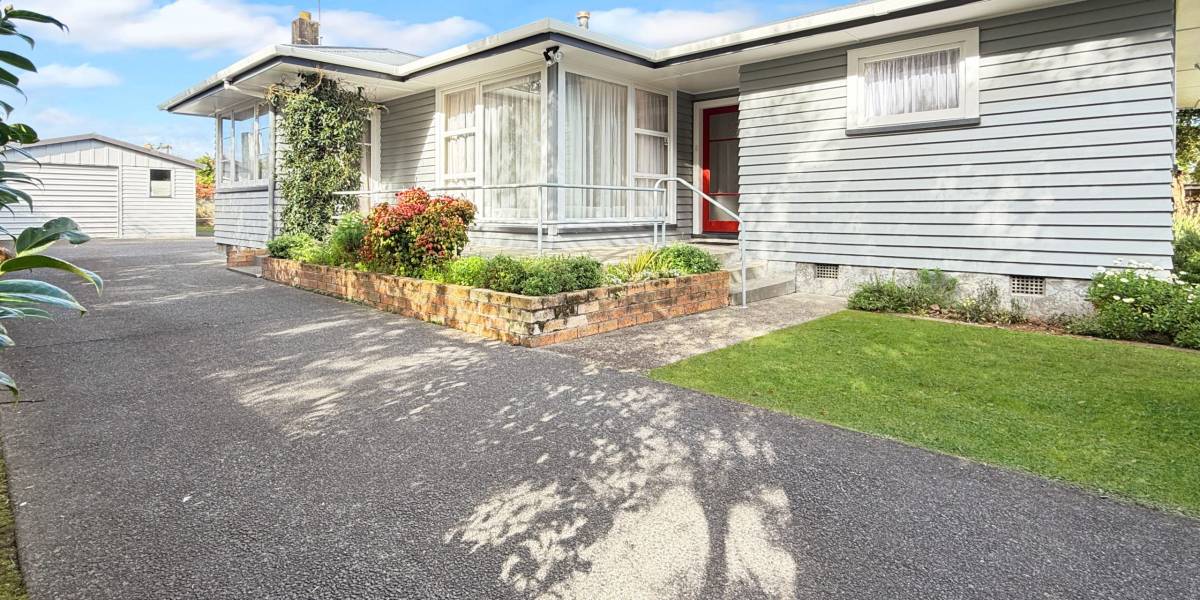 44 Queenwood Rd, Levin, Manawatū-Whanganui Region 5510 New Zealand