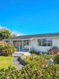 1a Field Way, Waikanae Beach, Wellington Region 5036 New Zealand