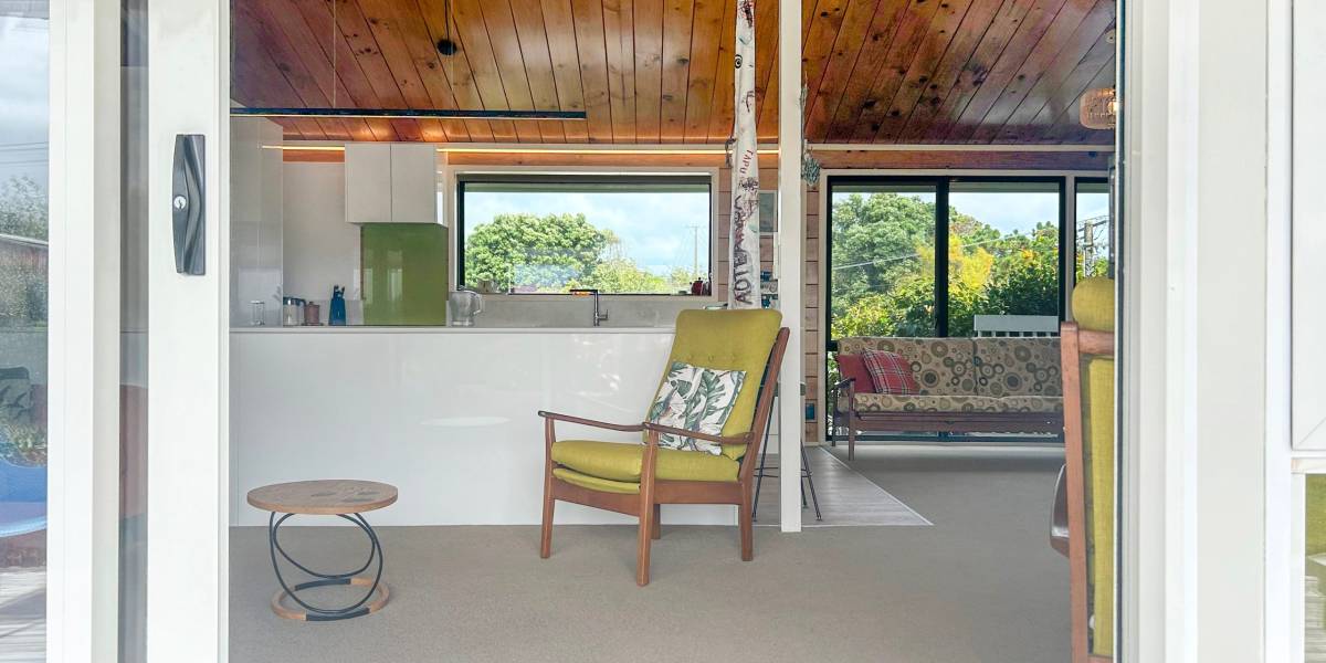 1a Field Way, Waikanae Beach, Wellington Region 5036 New Zealand