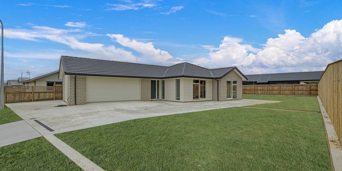 13 Echo Street, Feilding, Manawatu-Wanganui 4702 New Zealand