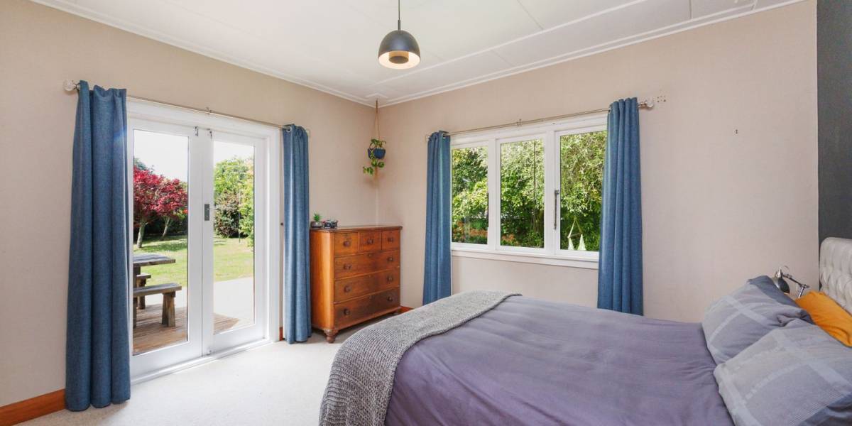 12 Poole St, Feilding, Manawatū-Whanganui Region 4702 New Zealand