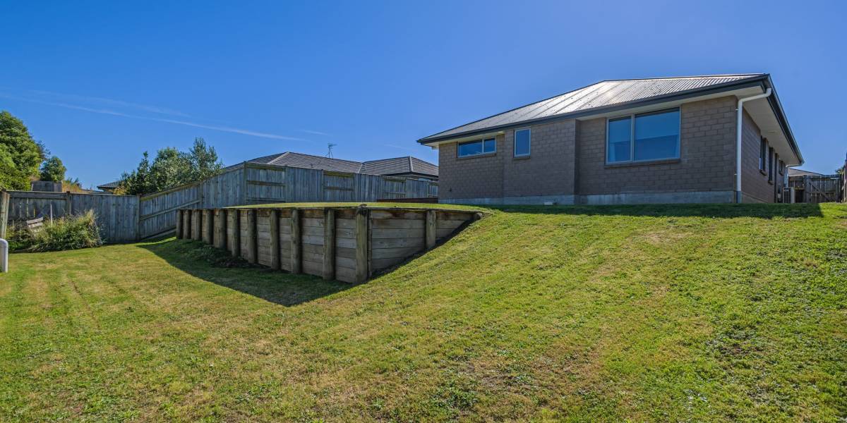 9 Macdonald Heights, Feilding, Manawatū-Whanganui Region 4702 New Zealand