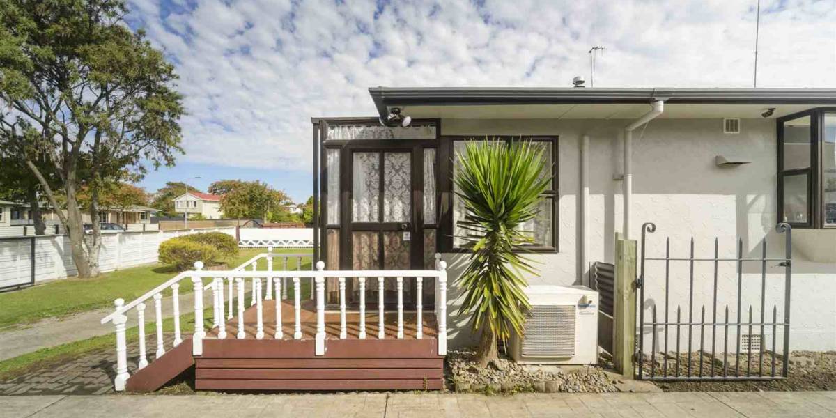 25 Paisley St, Awapuni, Manawatū-Whanganui Region 4412 New Zealand