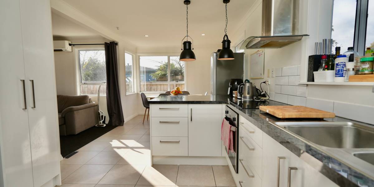 40 Park Rd, West End, Manawatu-Wanganui 4412 New Zealand
