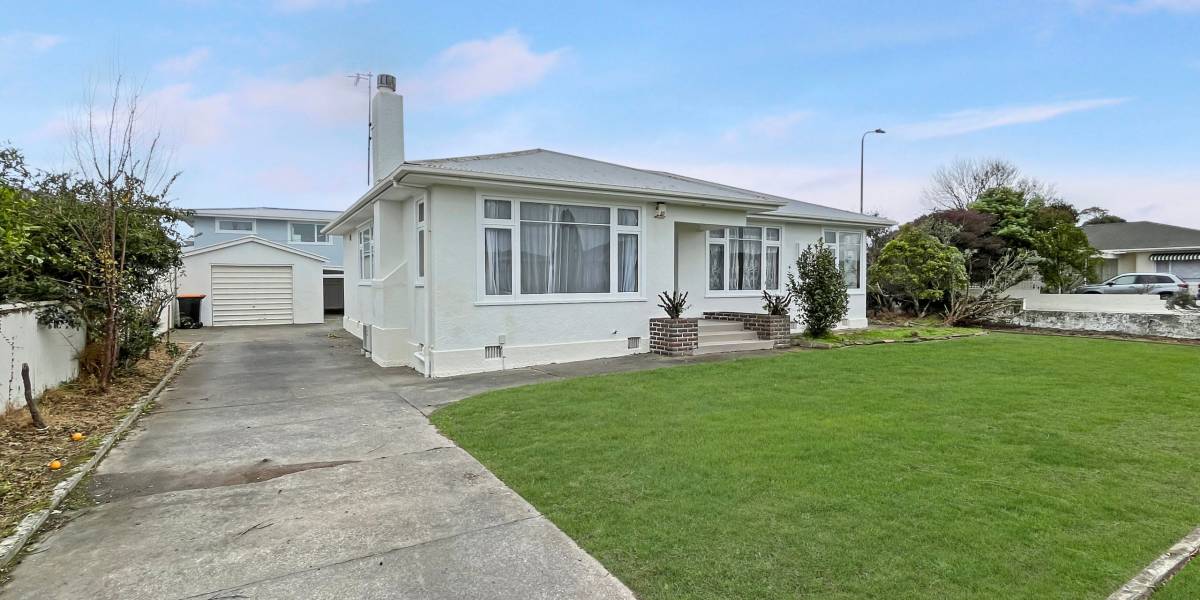 11 Forbury Ave, Takaro, Manawatū-Whanganui Region 4412 New Zealand