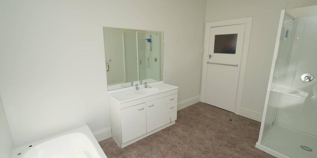11 Mere Mere Ave, City Centre,  4414