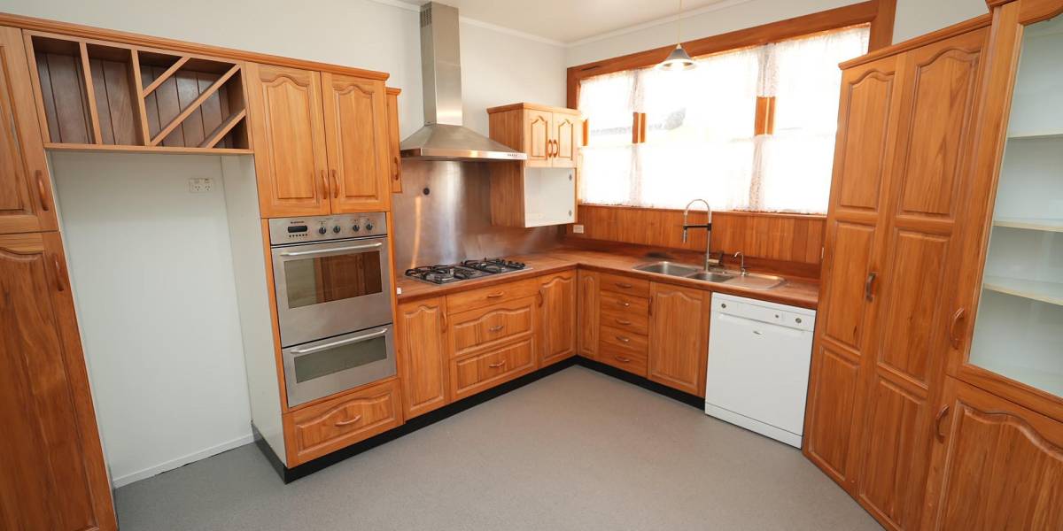 11 Mere Mere Ave, City Centre,  4414