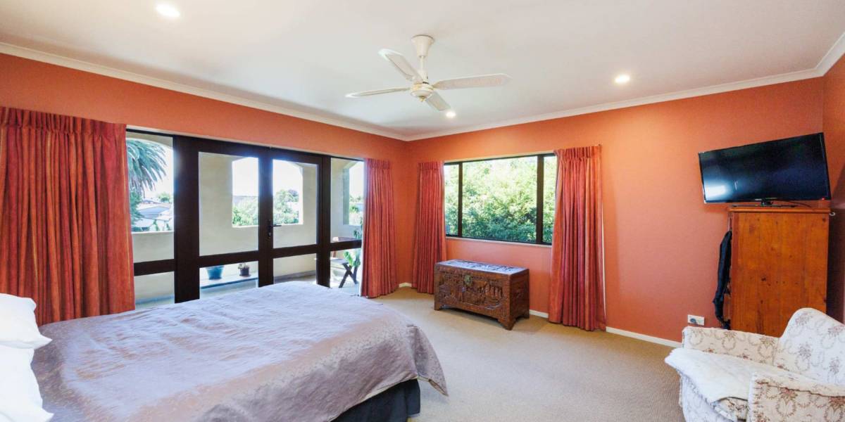 232 Park Rd, Hokowhitu, Manawatū-Whanganui Region 4410 New Zealand