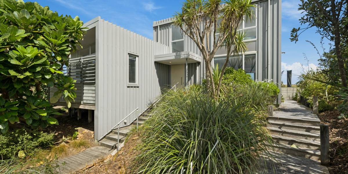 14 Beachview Grove, Peka Peka, Wellington Region 5391 New Zealand