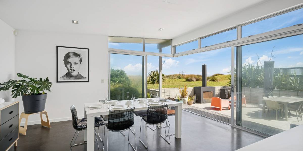 14 Beachview Grove, Peka Peka, Wellington Region 5391 New Zealand