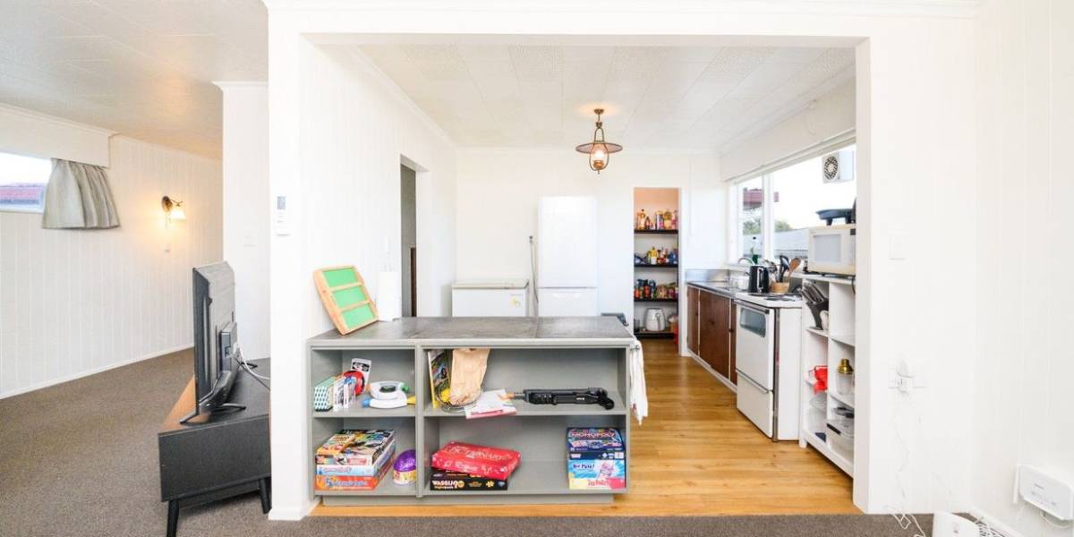 48A Sheffield St, Awapuni, Manawatu-Wanganui 4412 New Zealand
