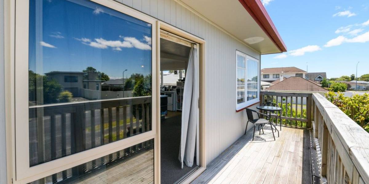 48A Sheffield St, Awapuni, Manawatu-Wanganui 4412 New Zealand
