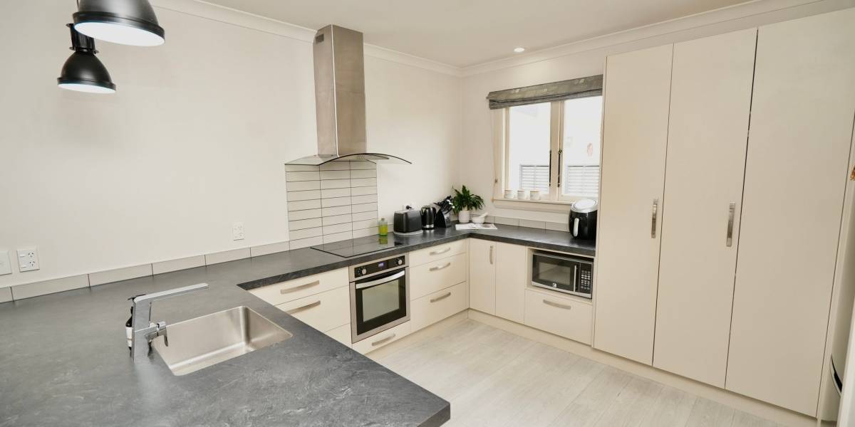52 Matipo St, Takaro, Manawatu-Wanganui 4410 New Zealand