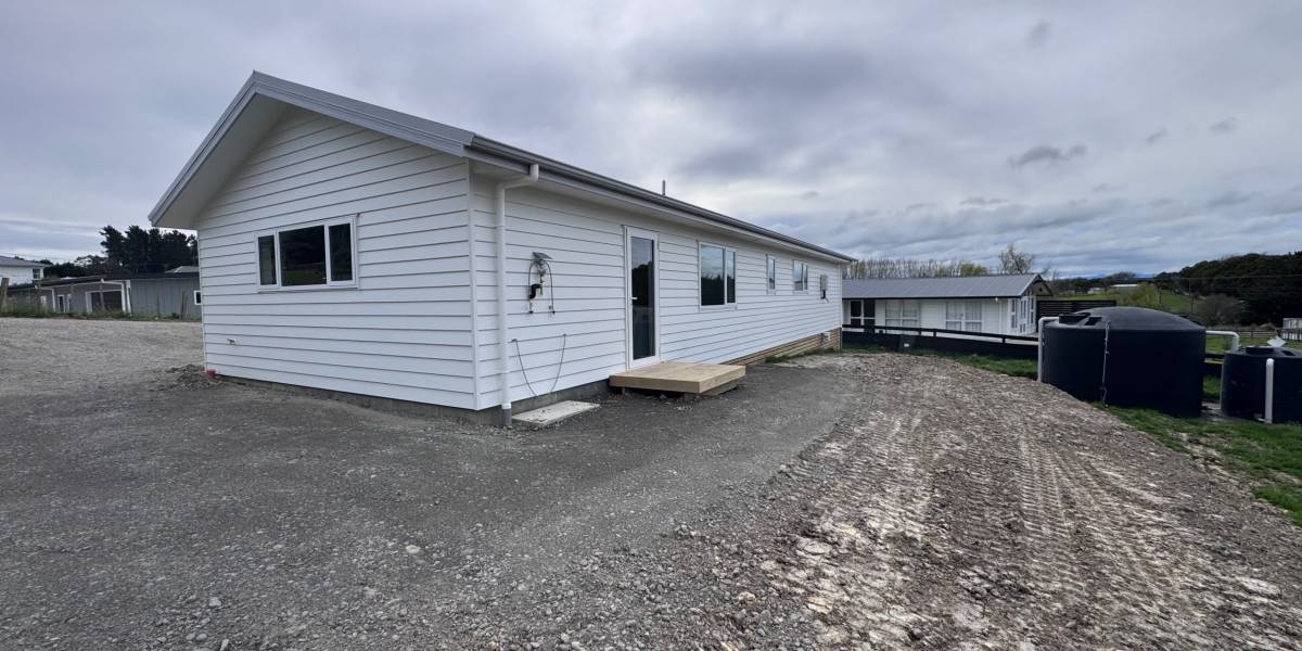 86 Hastings St, Halcombe, Manawatū-Whanganui Region 4779 New Zealand