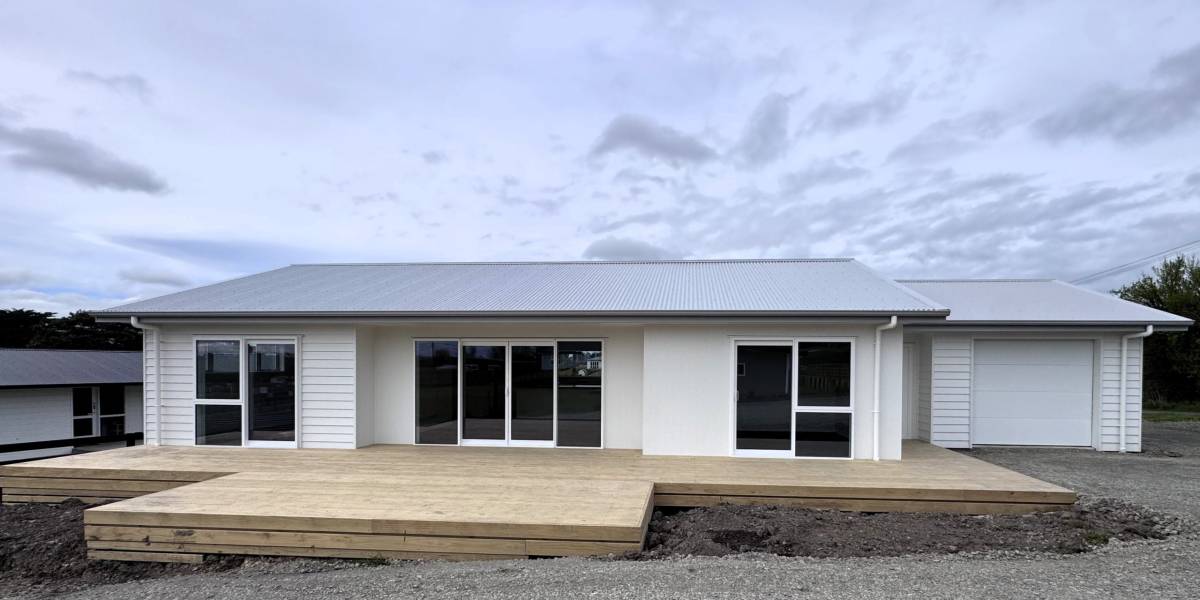 86 Hastings St, Halcombe, Manawatū-Whanganui Region 4779 New Zealand