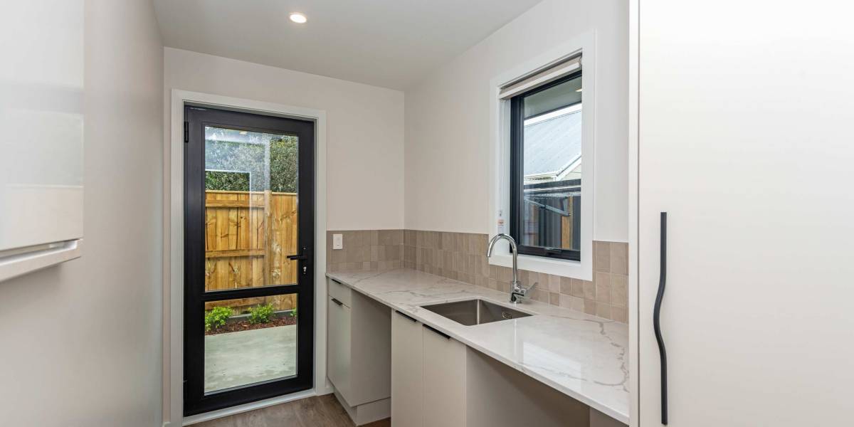 4A Viscount Pl, West End, Manawatu-Wanganui 4412 New Zealand