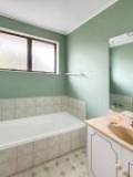100A Maxwells Line, Awapuni, Manawatu-Wanganui 4412 New Zealand