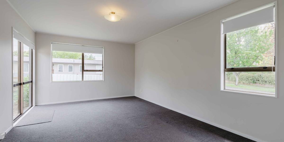 12 Escort Grove, Awapuni, Manawatu / Whanganui 4412 New Zealand